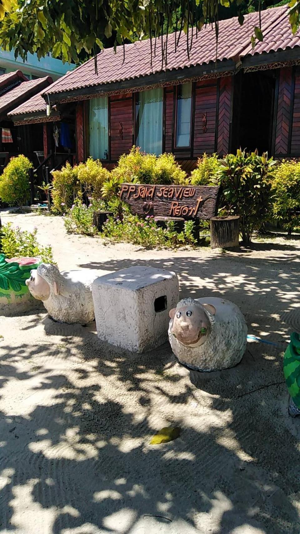 Phi Phi Sand Sea View Resort Buitenkant foto