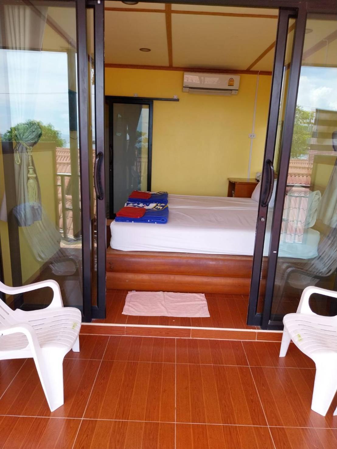 Phi Phi Sand Sea View Resort Buitenkant foto