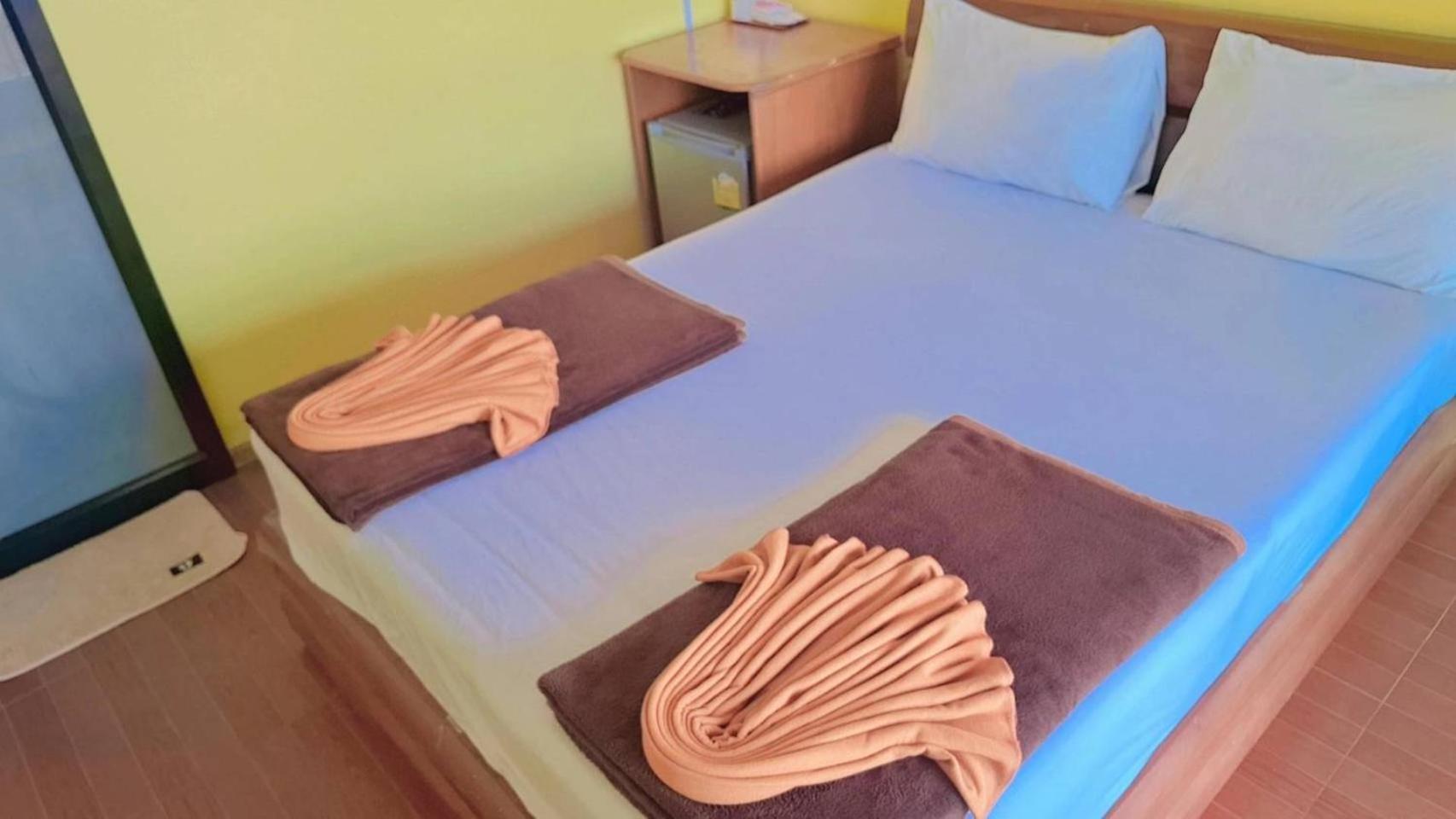 Phi Phi Sand Sea View Resort Buitenkant foto